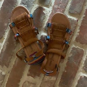 Minnie tonka sandals